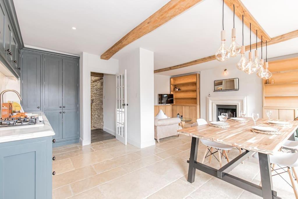 Oxfordshire Living - The Vanbrugh Apartment - Вудсток Экстерьер фото