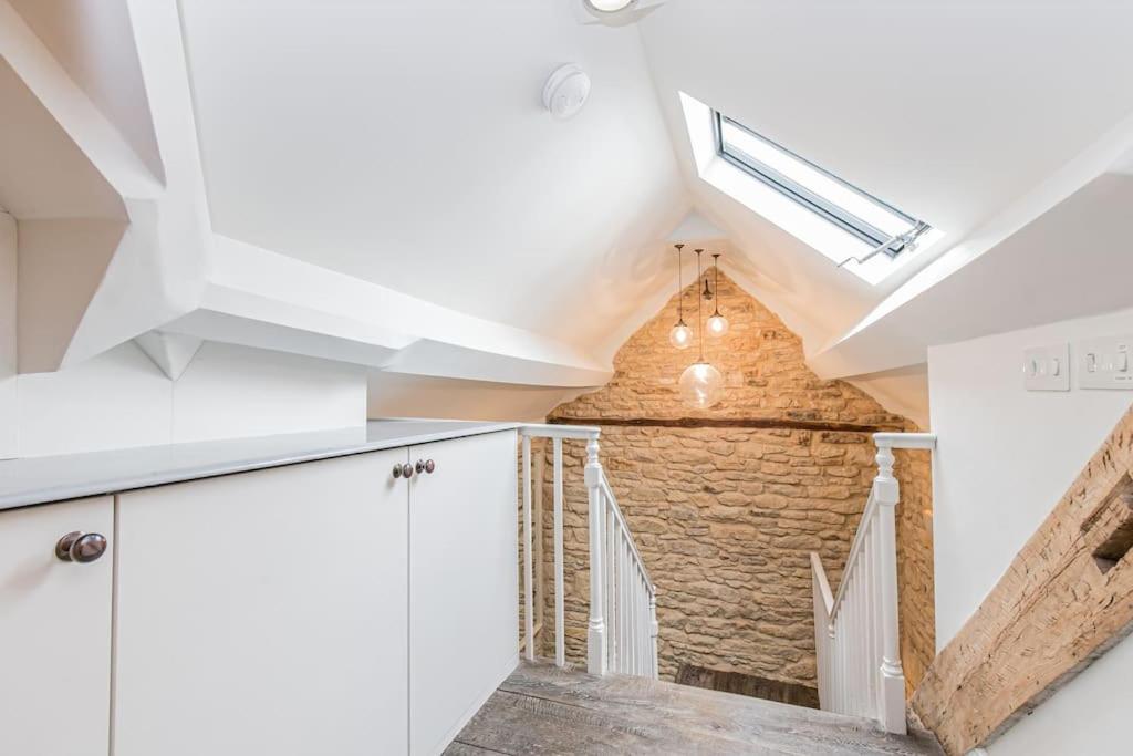 Oxfordshire Living - The Vanbrugh Apartment - Вудсток Экстерьер фото