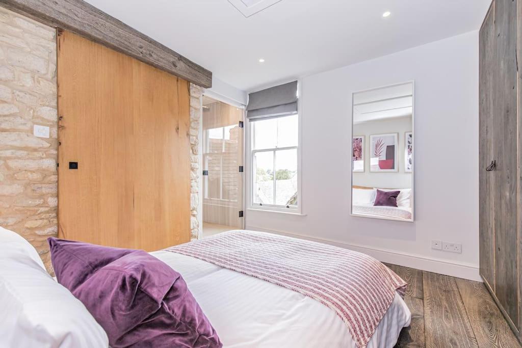 Oxfordshire Living - The Vanbrugh Apartment - Вудсток Экстерьер фото